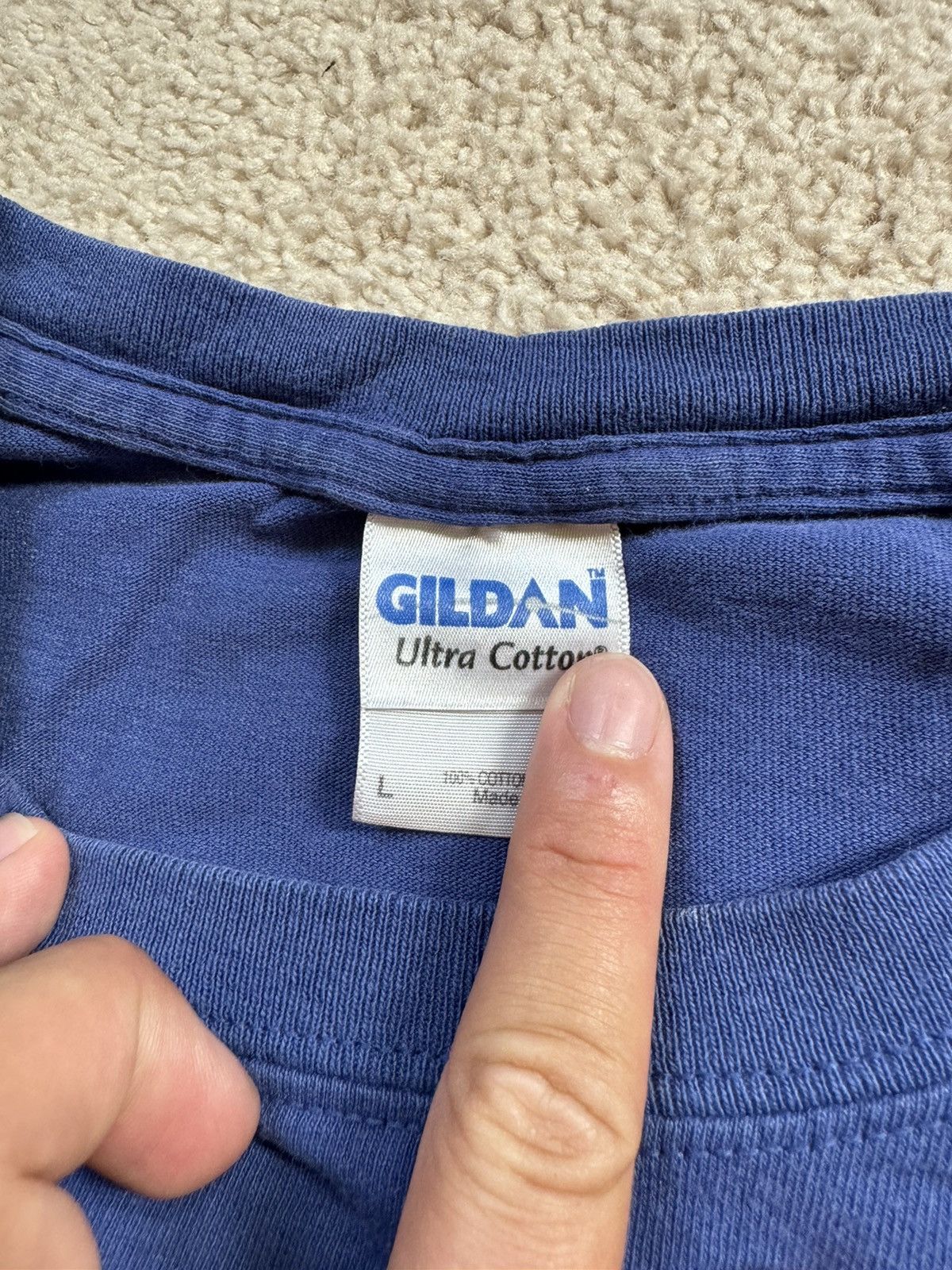 Gildan × Vintage Vintage Funny Wheaton College Shirt Blue Large Size US L / EU 52-54 / 3 - 4 Thumbnail
