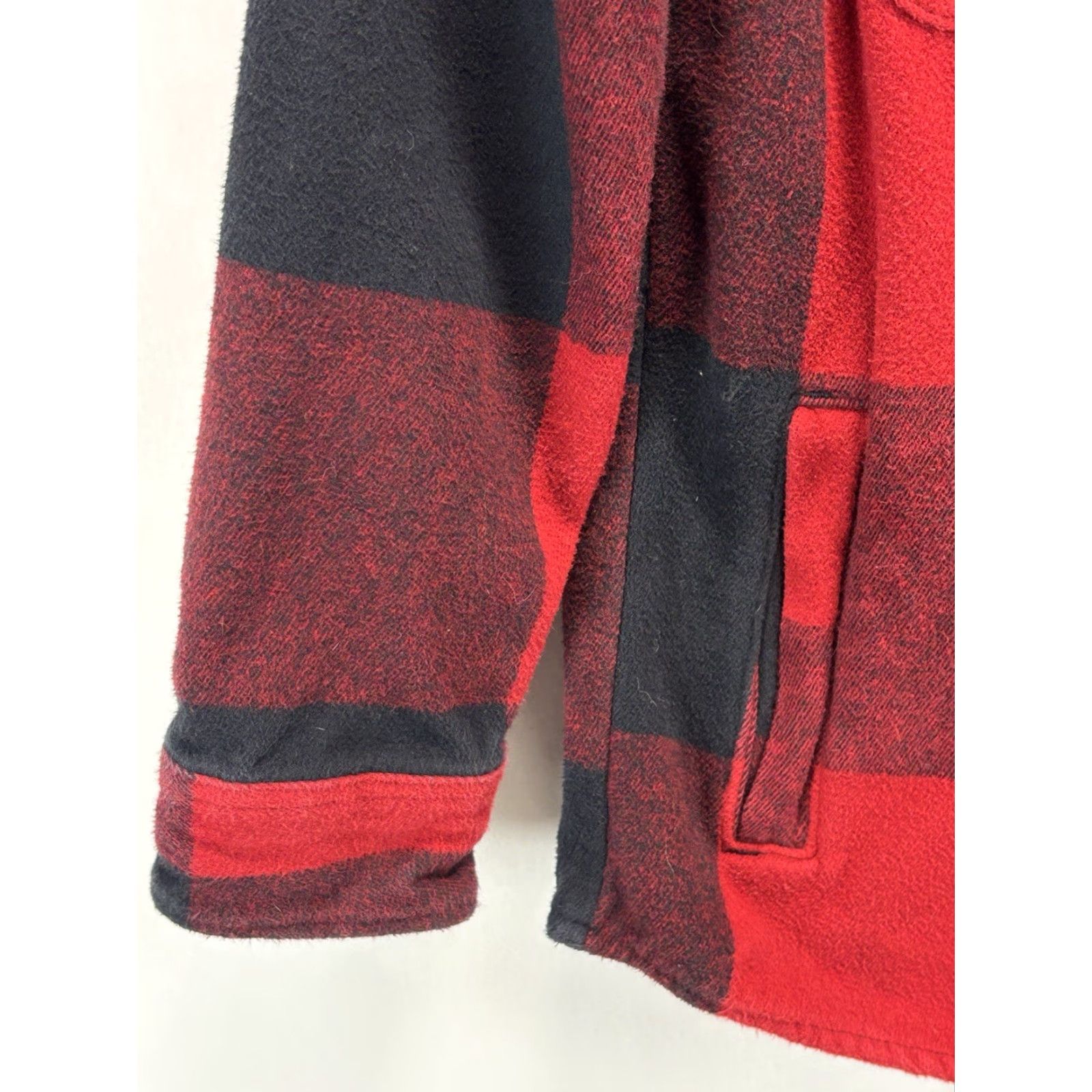 Abercrombie & Fitch Abercrombie & Fitch Flannel Shirt Jacket Mens S Red Buffalo Check Heavy Shacket Button-Up Plaid Grunge Retro Pockets Size US S / EU 44-46 / 1 - 3 Thumbnail
