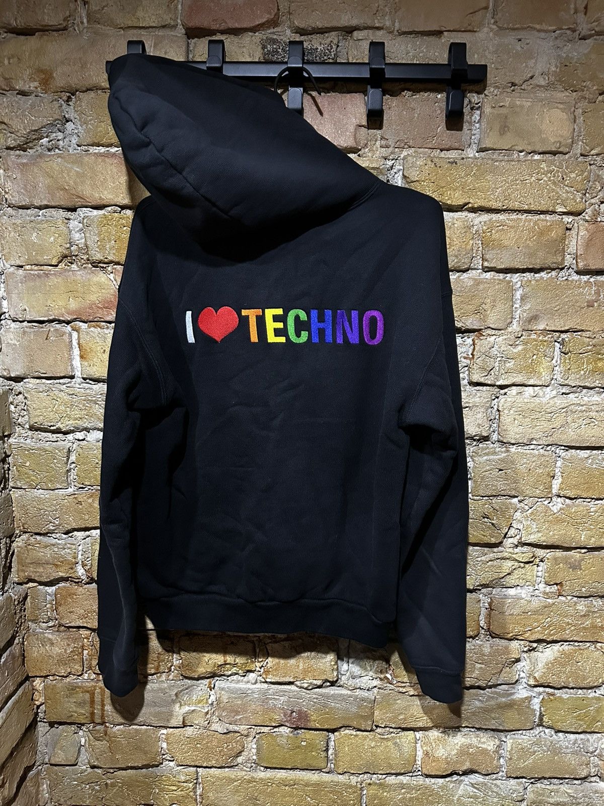 トップス balenciaga i love techno zipup hoodie Balenciaga Black I Love Techno Hoodie Balenciaga