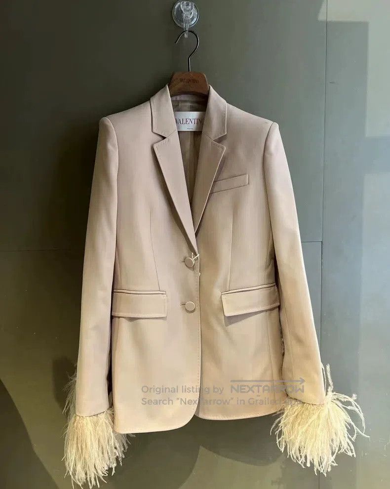 Valentino Valentino blazer Size XL / US 12-14 / IT 48-50 - 1 Thumbnail