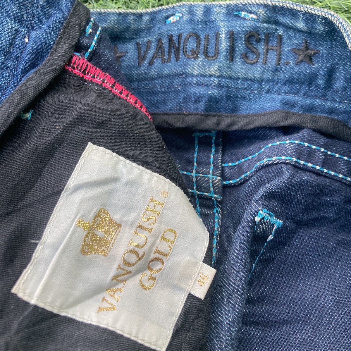 Vanquish VANQUISH GOLD BOOTCUTS FLARED DENIM Size US 33 - 13 Thumbnail