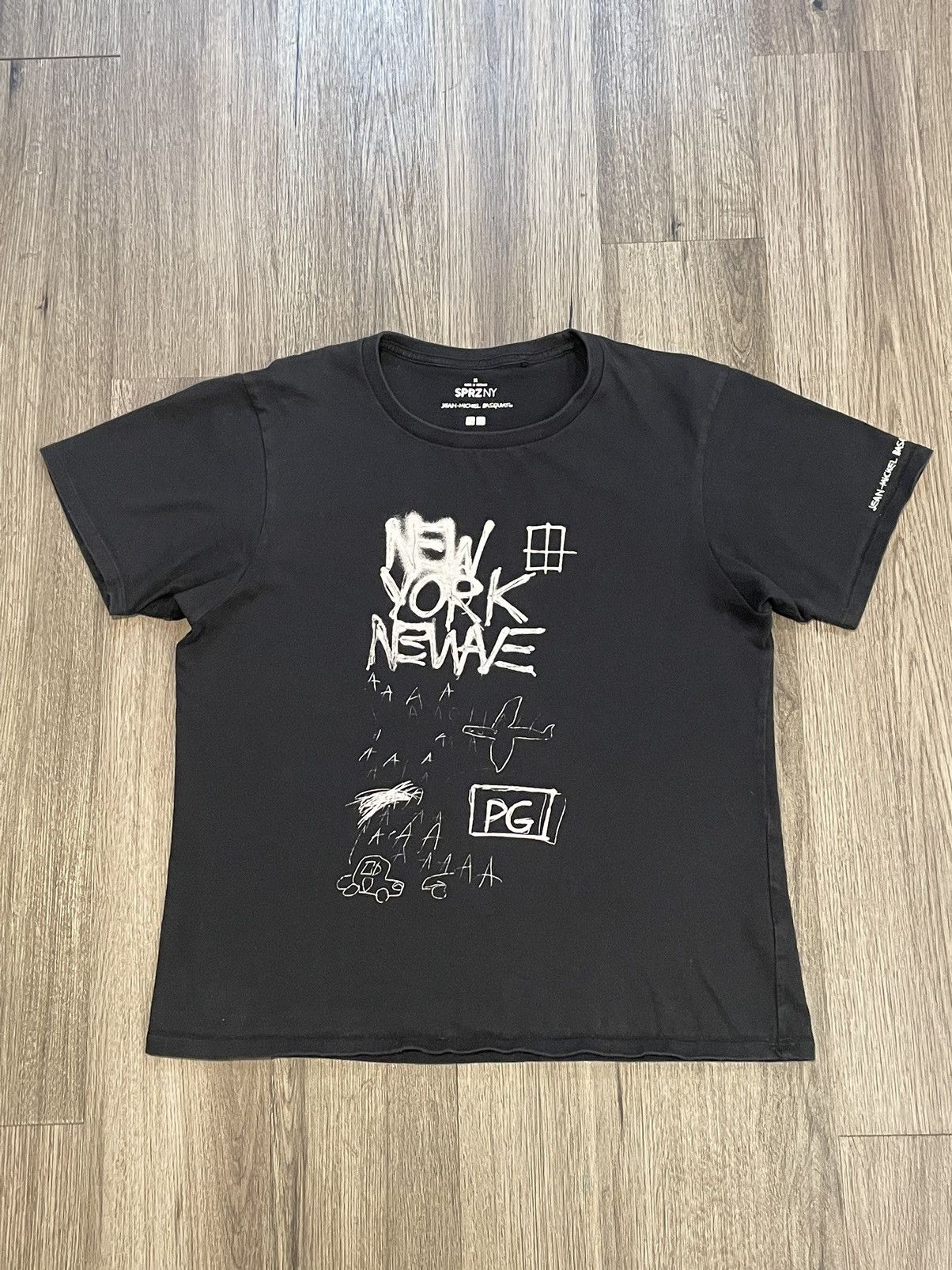 Japanese Brand Jean Michael Basquiat x Uniqlo New York Tee Shirt 🗽 Size US S / EU 44-46 / 1 - 2 Thumbnail