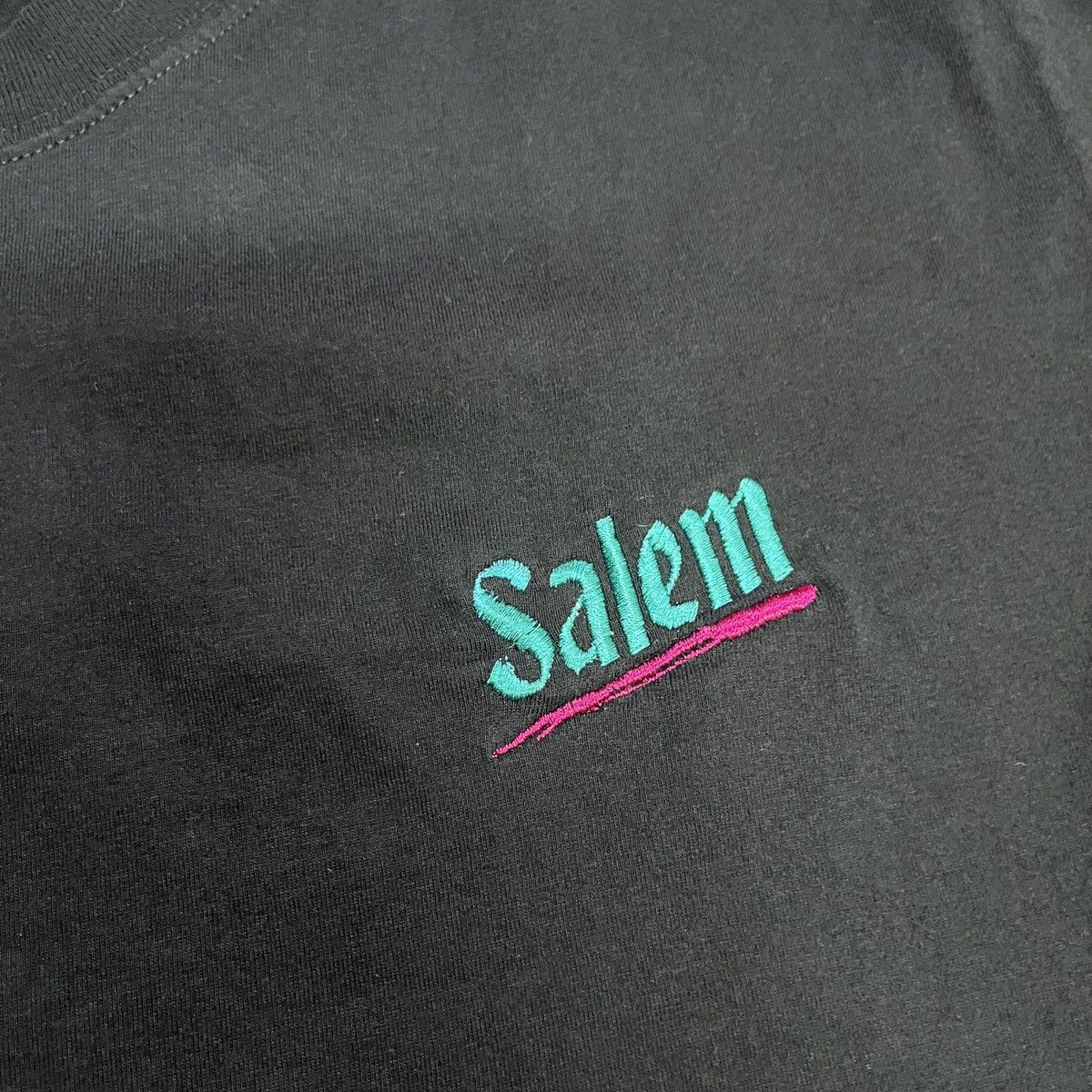Vintage Vintage Salem Cigarette T Shirt Size US M / EU 48-50 / 2 - 3 Thumbnail