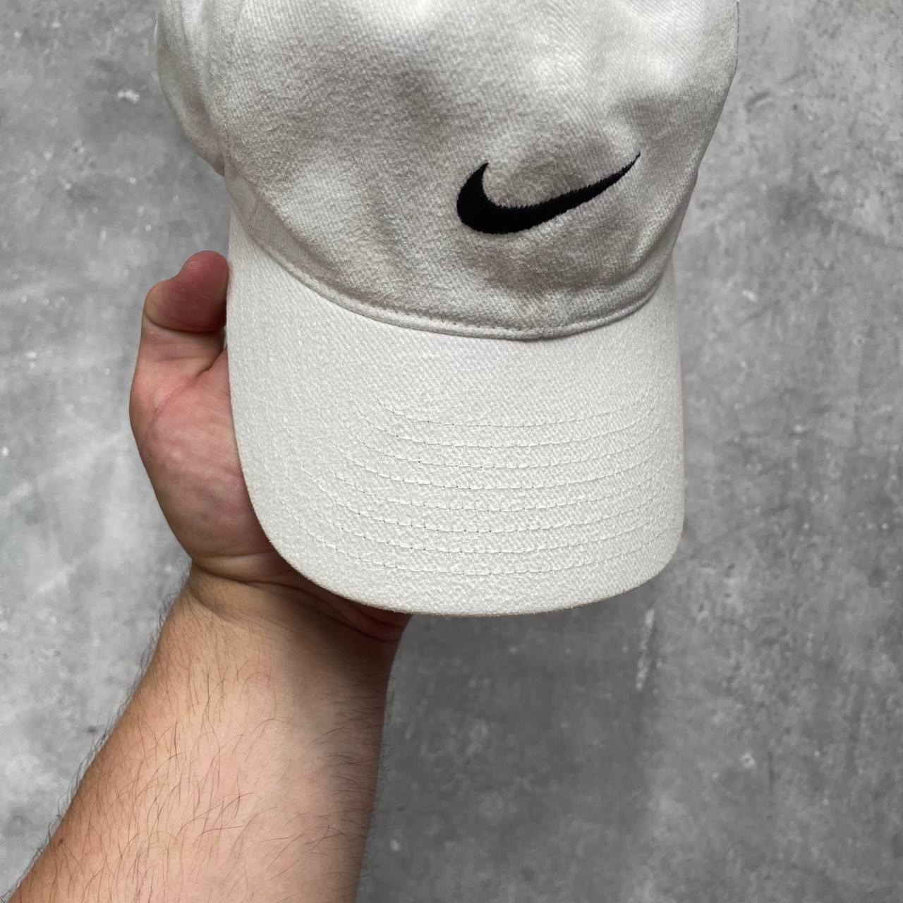 Nike × Vintage Vintage 2000s Nike Baseball Cap White OS Size ONE SIZE - 3 Thumbnail