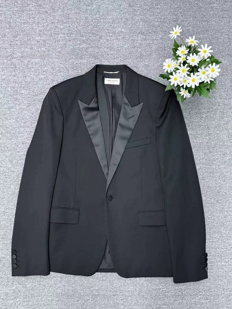 Yves Saint Laurent Saint Laurent Sword Collar Satin Smoking Suit 2502-Nextarro Size 50R - 1 Thumbnail