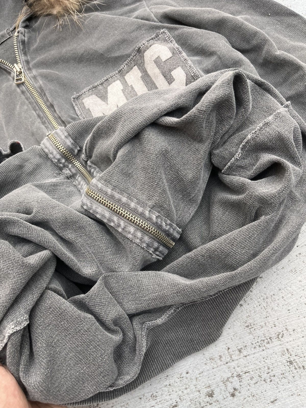 If Six Was Nine × Japanese Brand × Le Grande Bleu (L.G.B.) JAPANESE MICKY MOUSE FADED PUNK FUR HOODIE LGB Y2K Size US S / EU 44-46 / 1 - 5 Thumbnail