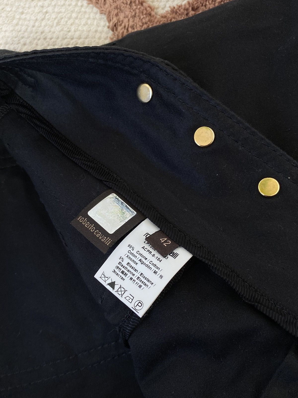 Roberto Cavalli ROBERTO CAVALLI CLASIC FLARE TROUSERS Size 28" / US 6 / IT 42 - 5 Thumbnail
