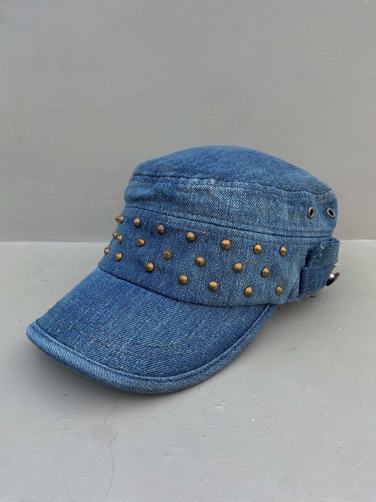 Le Grande Bleu (L.G.B.) 2000s leshop punk studded button denim patrol hat Size ONE SIZE - 3 Thumbnail