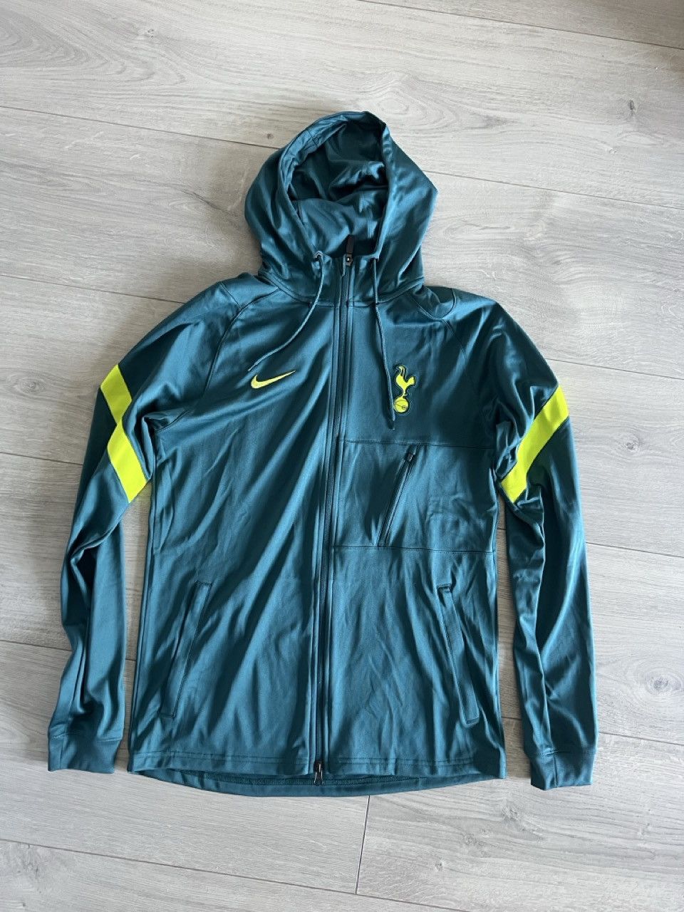 Nike Tottenham Spurs Teal Hooded Track Jacket 2021/22 Size US M / EU 48-50 / 2 - 1 Thumbnail