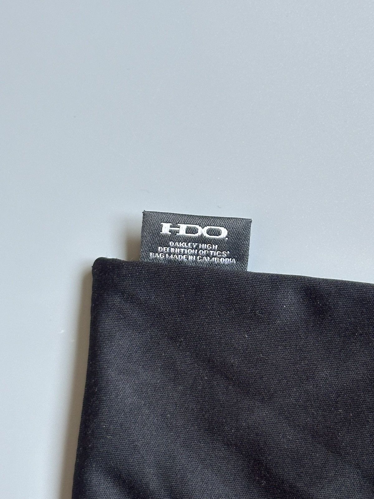 Oakley Vintage Oakley Sunglasses Cleaning Microbag HDO Black Size ONE SIZE - 3 Thumbnail