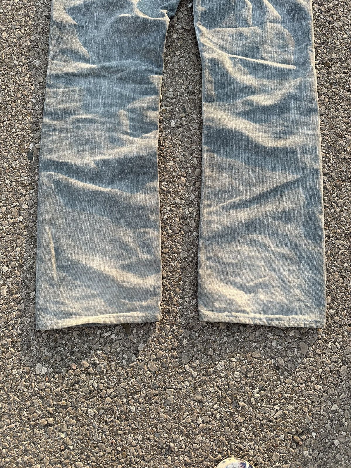 True Religion True Religion Distressed With Patches Jeans Size US 32 / EU 48 - 3 Thumbnail
