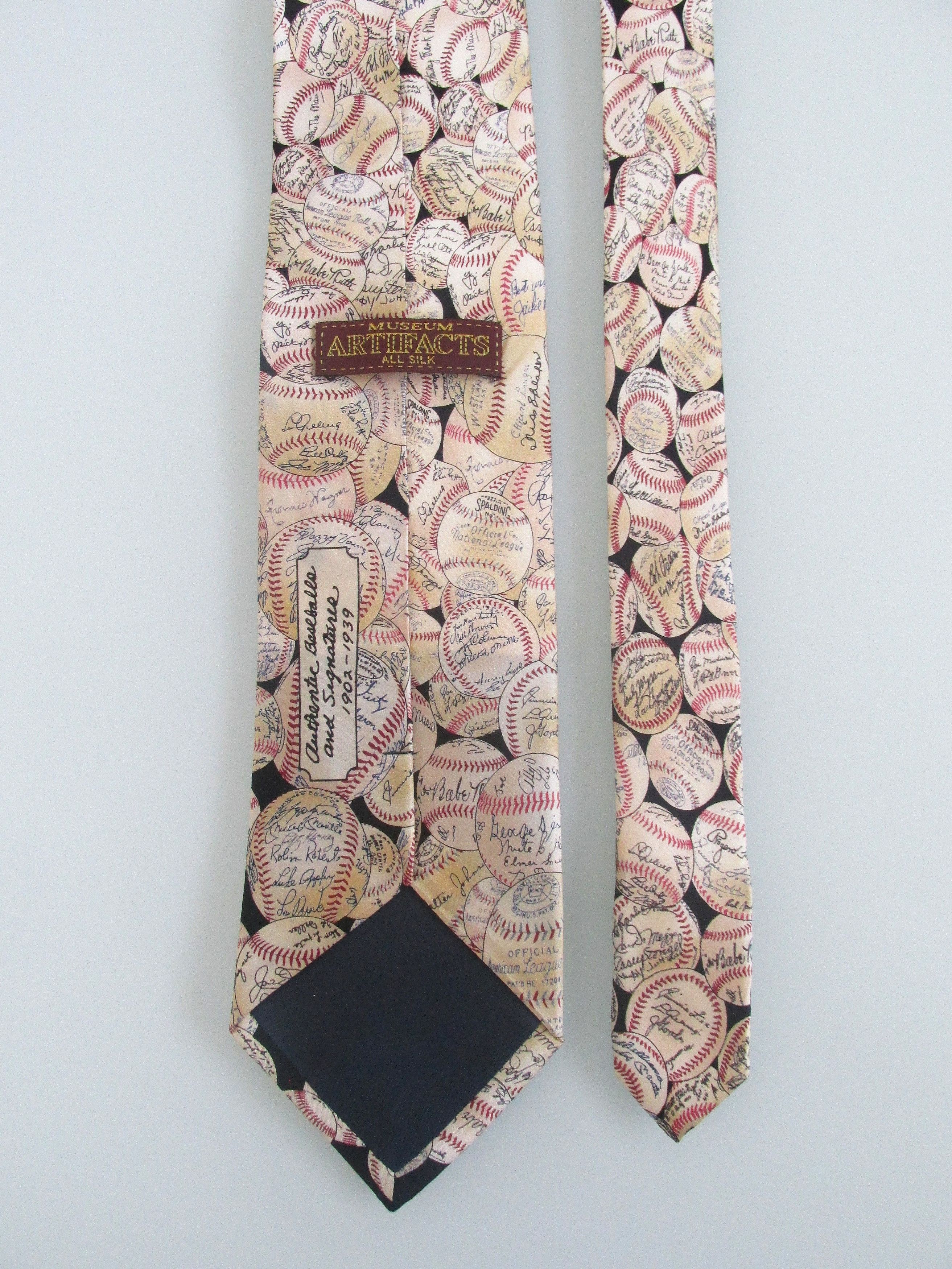 Other Museum Artifacts "Autographed Baseballs" Men's Silk Tie Size ONE SIZE - 3 Thumbnail