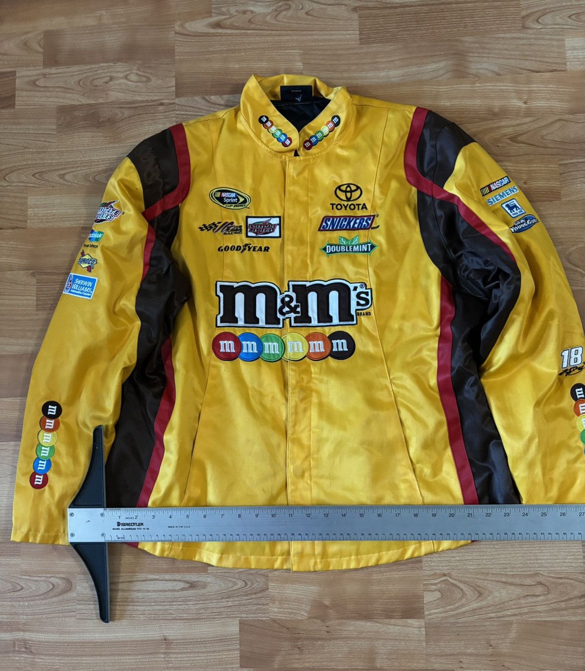 Chase Authentics Yellow and black M&M's women’s Sz 2Xl Racing Nascar jacket Size XXL / US 16-18 / IT 52-54 - 2 Thumbnail