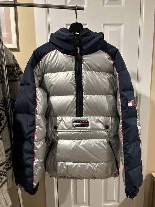 Kith x tommy hilfiger expedition puffer store pullover silver