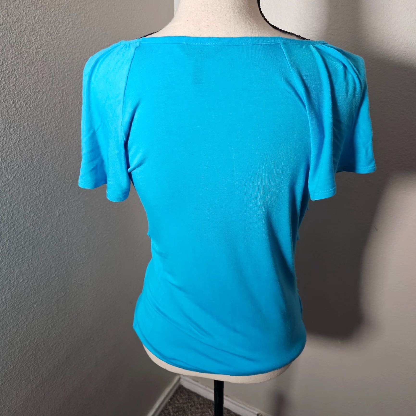 Nicole Miller VINTAGE Nicole Miller Women's Blouse Short Sleeve Ruffled Front Casual Blue Small S Size S / US 4 / IT 40 - 3 Thumbnail