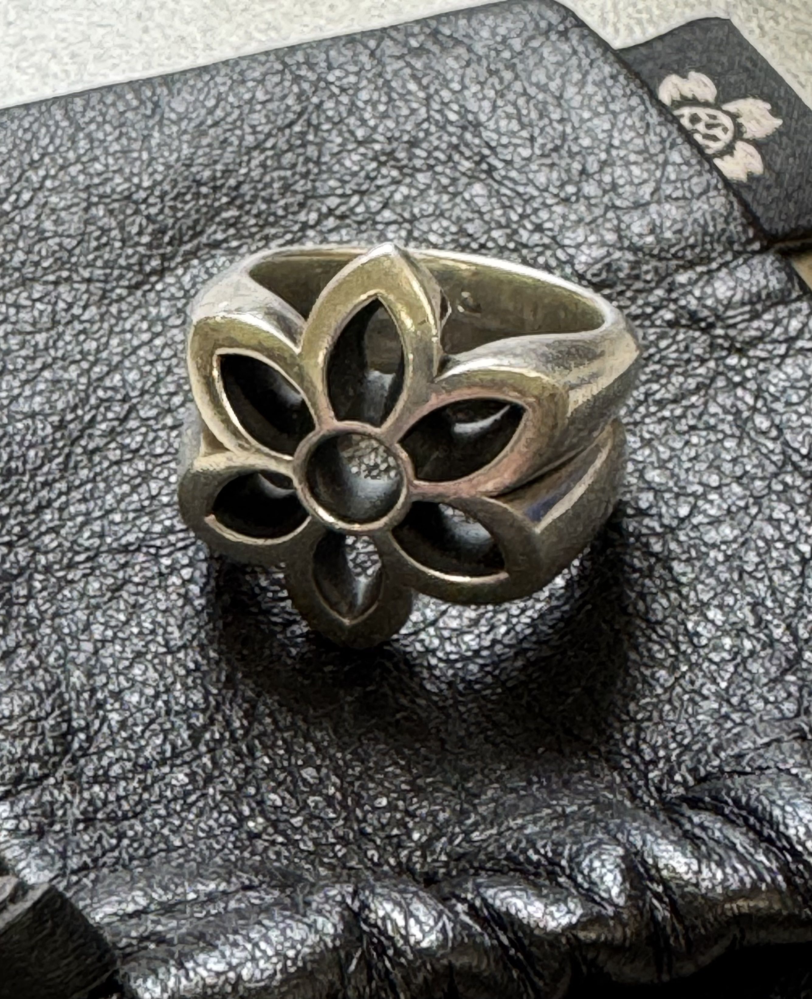 GOOD ART HLYWD Model 28 Ring (medium) size 9.5 Size ONE SIZE - 1 Thumbnail