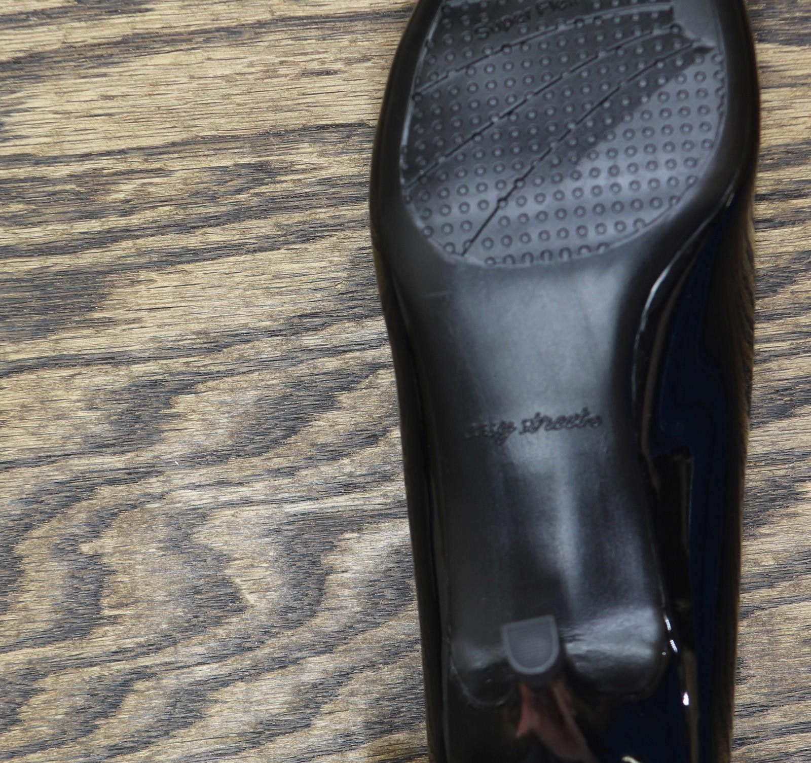 Other Nwt Easy Street Dress Pump Heels Passion Black Patent 7m Size US 7 / IT 37 - 7 Thumbnail