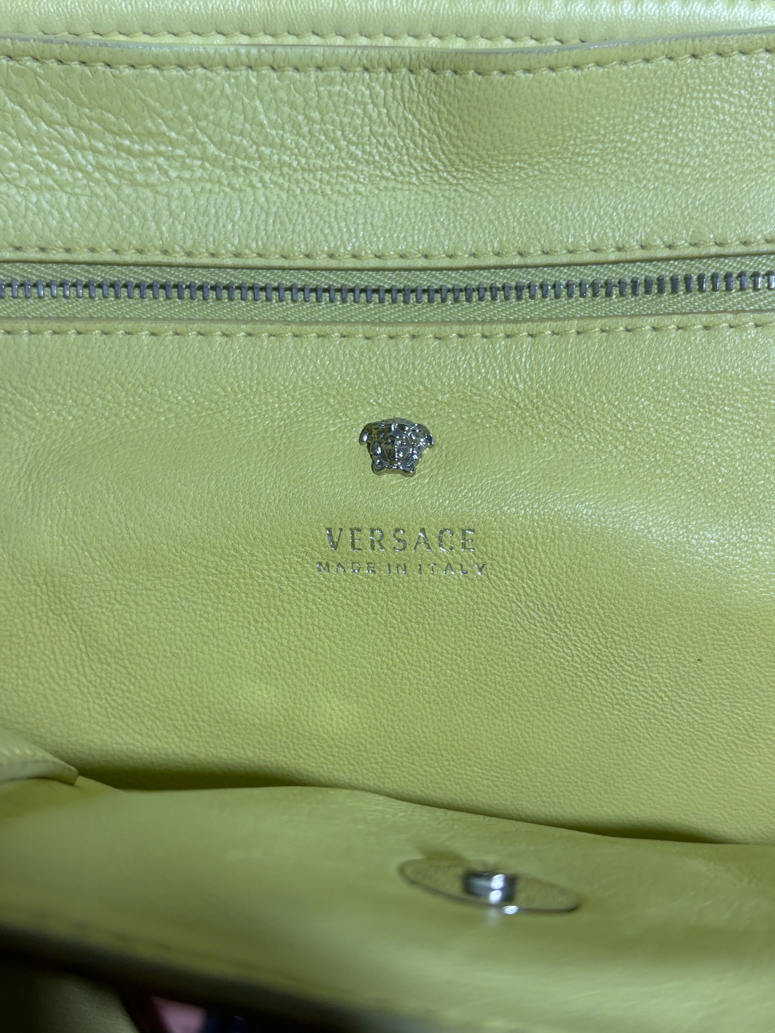 Versace Versace yellow big handle bag Size ONE SIZE - 8 Thumbnail
