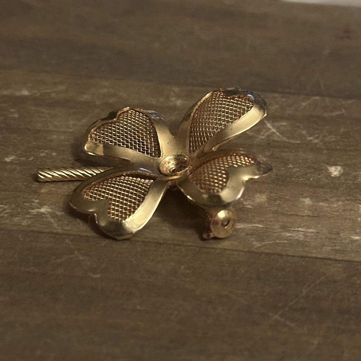Vintage Vintage gold tone mesh shamrock brooch Size ONE SIZE - 2 Thumbnail