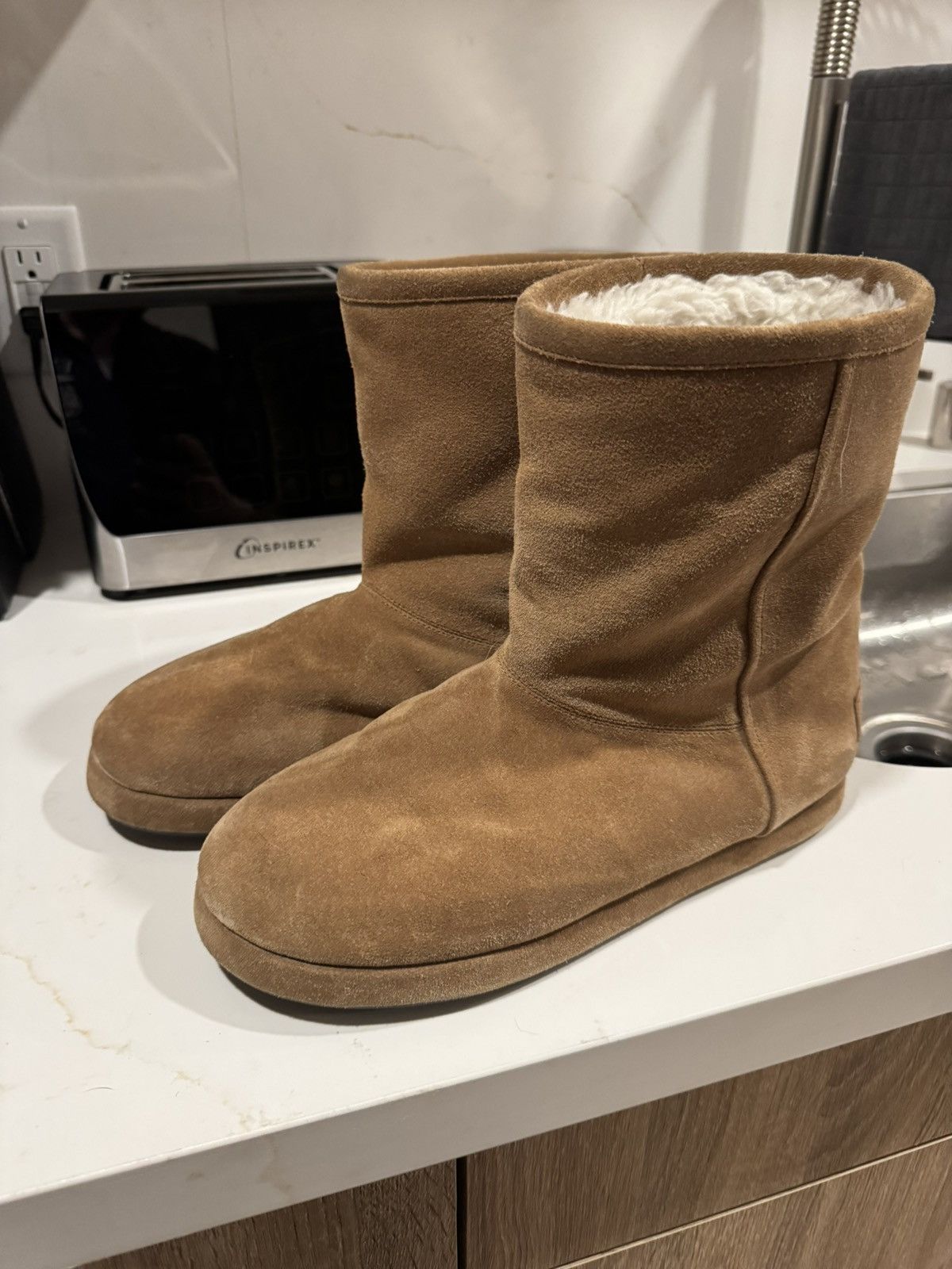 Balenciaga Soft Alaska Boots Size US 7 / EU 40 - 1 Thumbnail