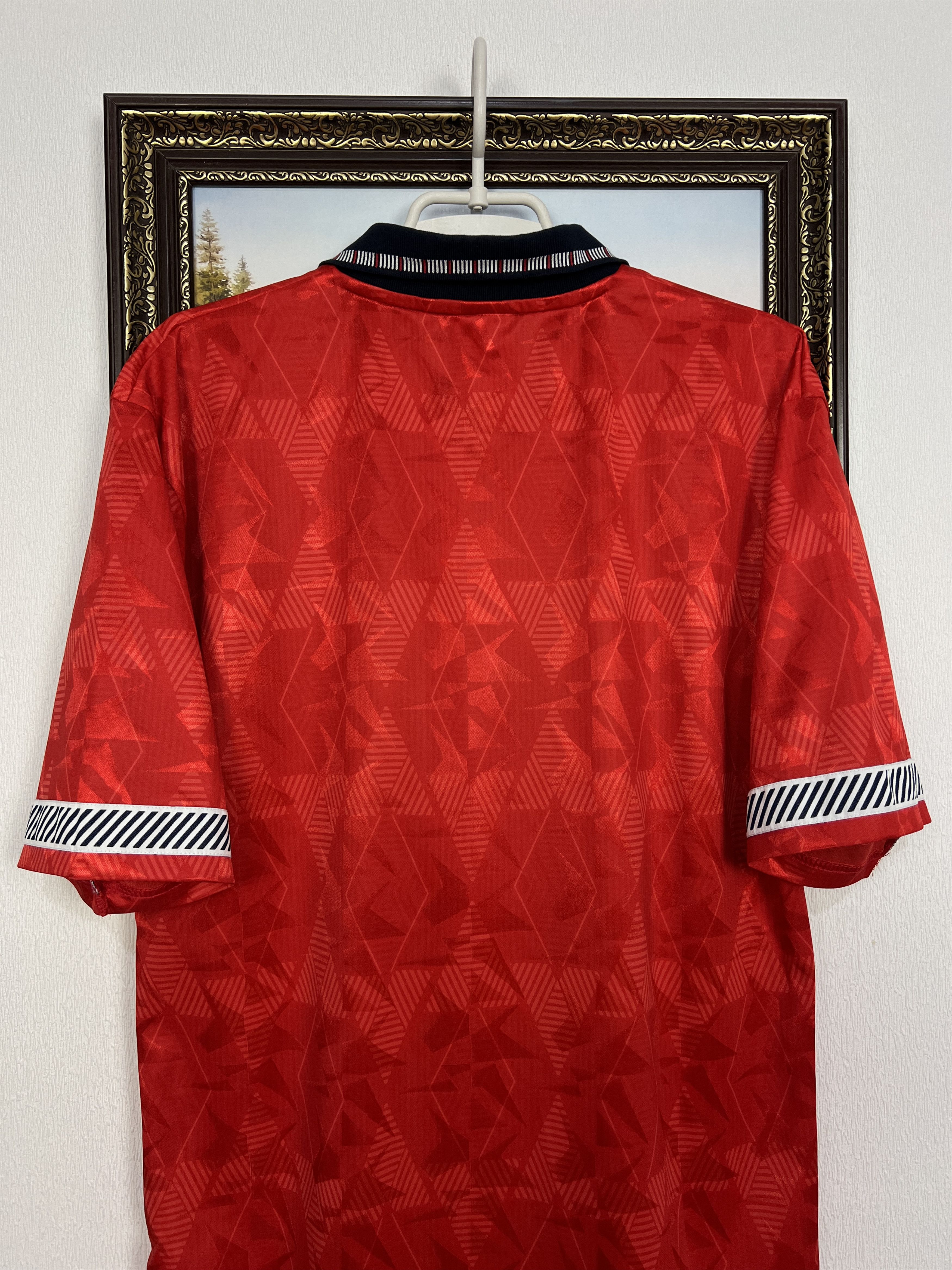 Vintage England Retro Replicas football shirt Soccer Jersey Trikot Size US L / EU 52-54 / 3 - 9 Thumbnail