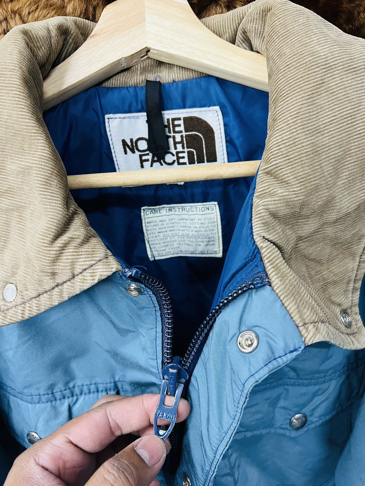 The North Face × Vintage Vintage The North Face Down Trucker Expedition Jacket Size US L / EU 52-54 / 3 - 13 Thumbnail