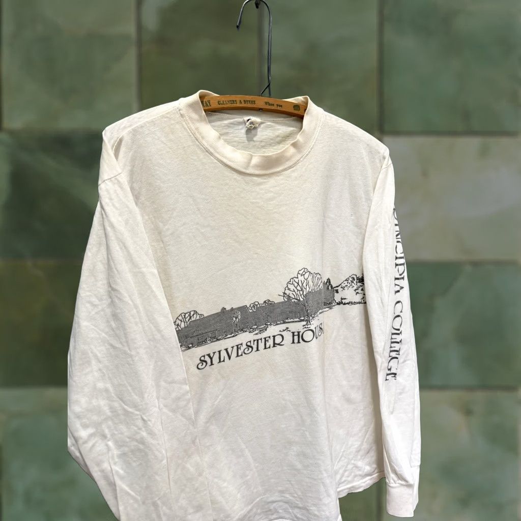 Champion VINTAGE Champion Long Sleeve Shirt XL Men White College 80s Sylvester House Principia Size US XL / EU 56 / 4 - 1 Thumbnail