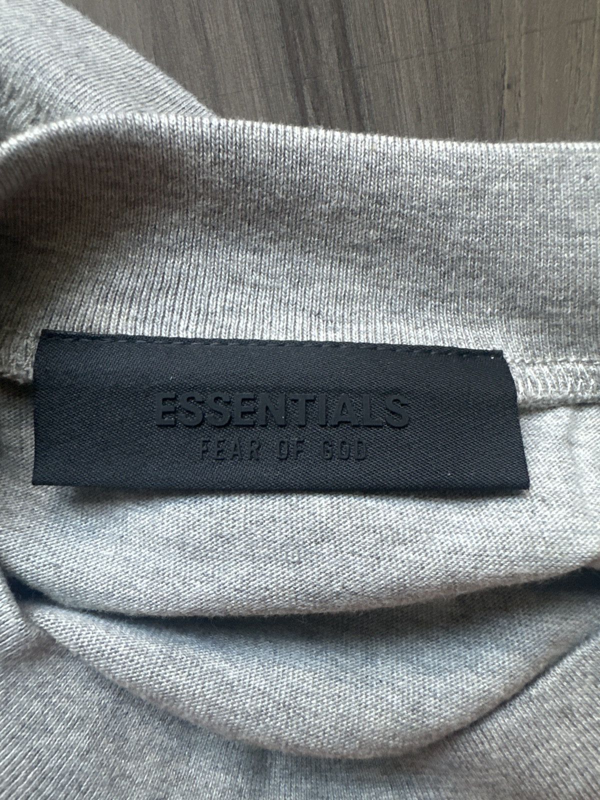 Fear of God Fear of God Essentials Dark Heather Grey Long Sleeve - L Size US L / EU 52-54 / 3 - 9 Thumbnail