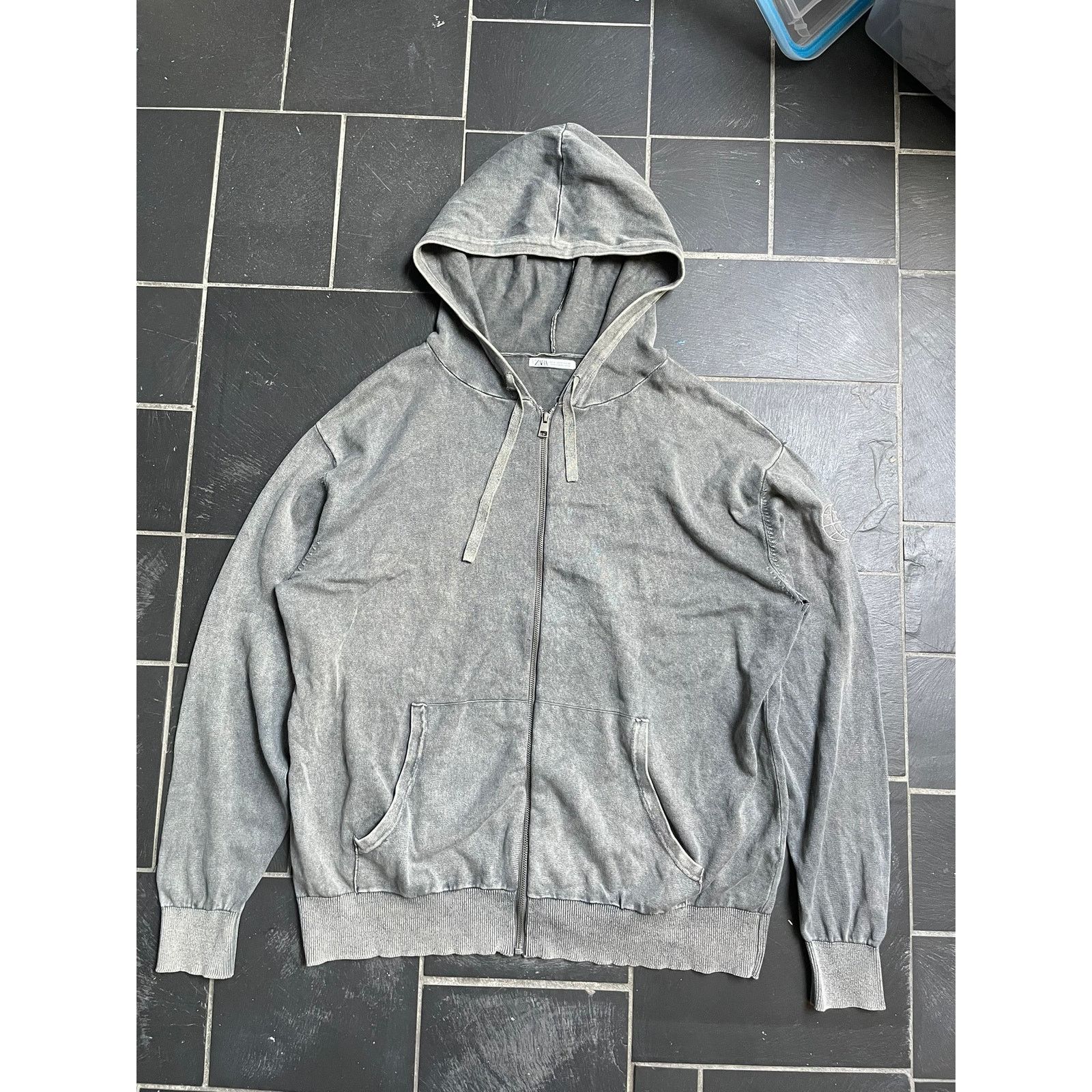 Zara Zara Washed Grey Mens Zip Up Hoodie Size US M / EU 48-50 / 2 - 1 Thumbnail