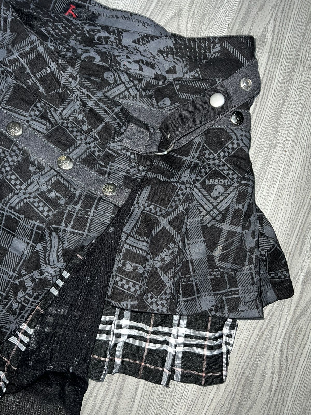 Seditionaries Rare H.ANARCHY wrapped layers skirt ☠️🩸 Size 27" / US 4 / IT 40 - 15 Thumbnail