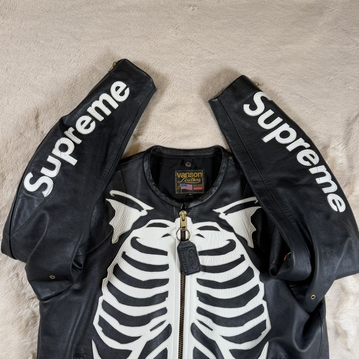 Supreme × Vanson Leathers Supreme Vanson Leather Bones Jacket Black Men’s M (FW17) Size US M / EU 48-50 / 2 - 7 Thumbnail