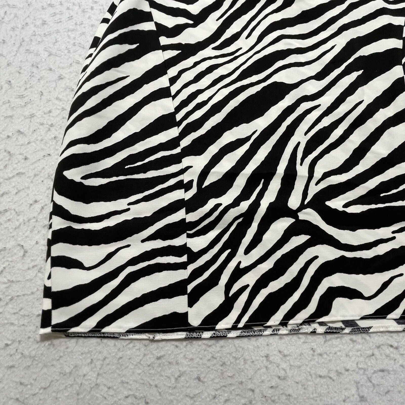 Asos ASOS Black White Zebra Structured Mini Dress Square Neck Size M / US 6-8 / IT 42-44 - 9 Thumbnail
