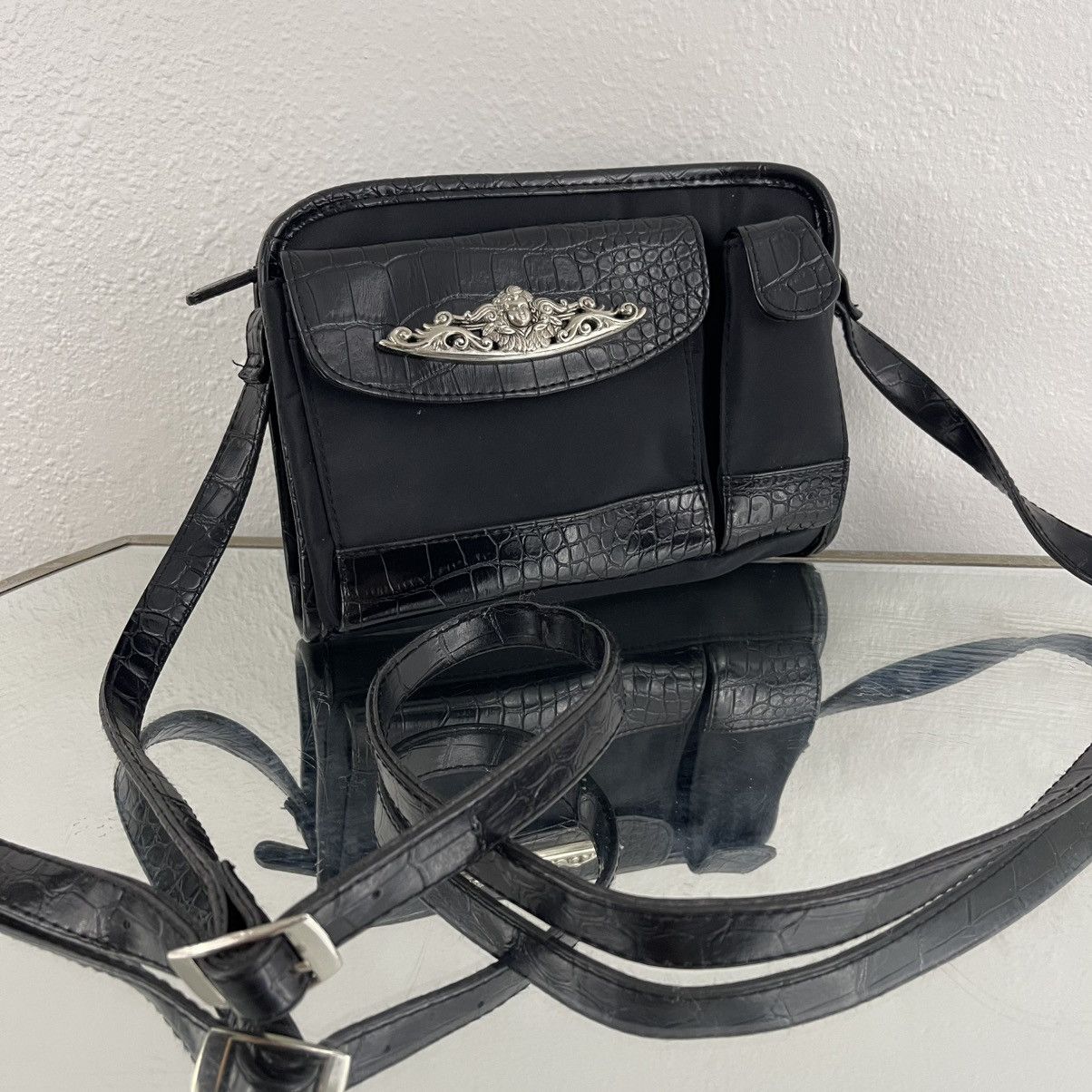 Other Vintage Y2K Black Faux Leather Angel Cherub Crossbody Purse Size ONE SIZE - 1 Thumbnail
