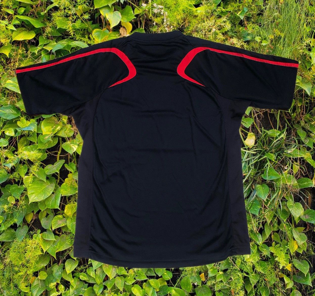 Umbro England Umbro training /pre game jersey Size US L / EU 52-54 / 3 - 3 Thumbnail
