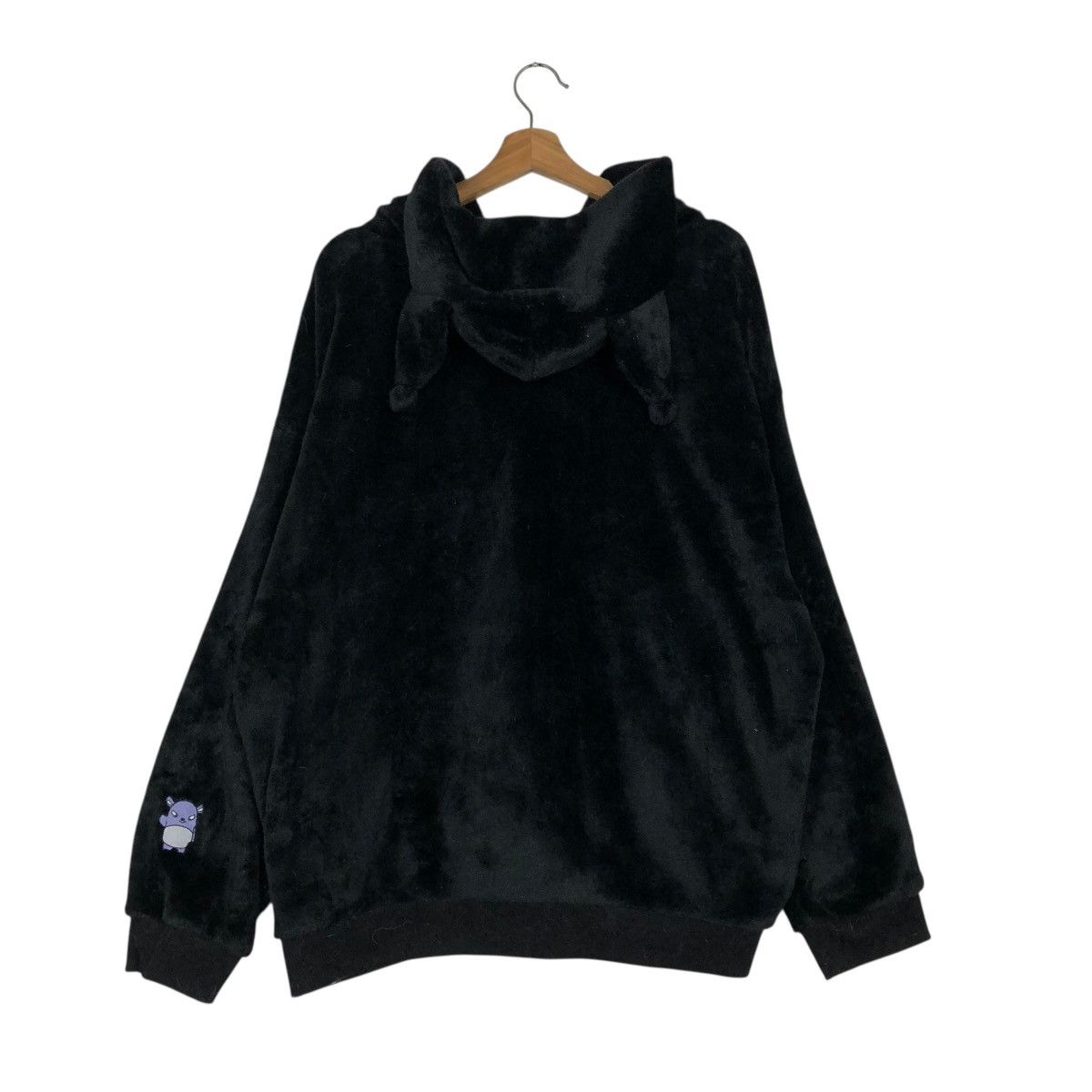 Japanese Brand 🔥VINTAGE ZIPPER SWEATER CARTOON JAPAN KUROMI BIG LOGO Size US L / EU 52-54 / 3 - 10 Thumbnail