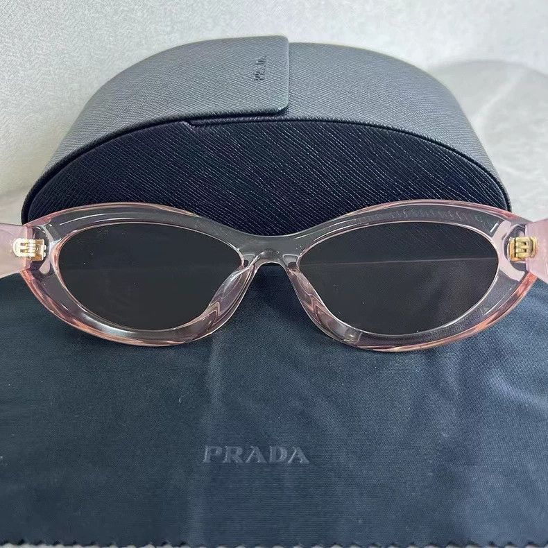 Prada Prada Pink Acetate Sunglasses in New Condition-2506 Size ONE SIZE - 3 Thumbnail