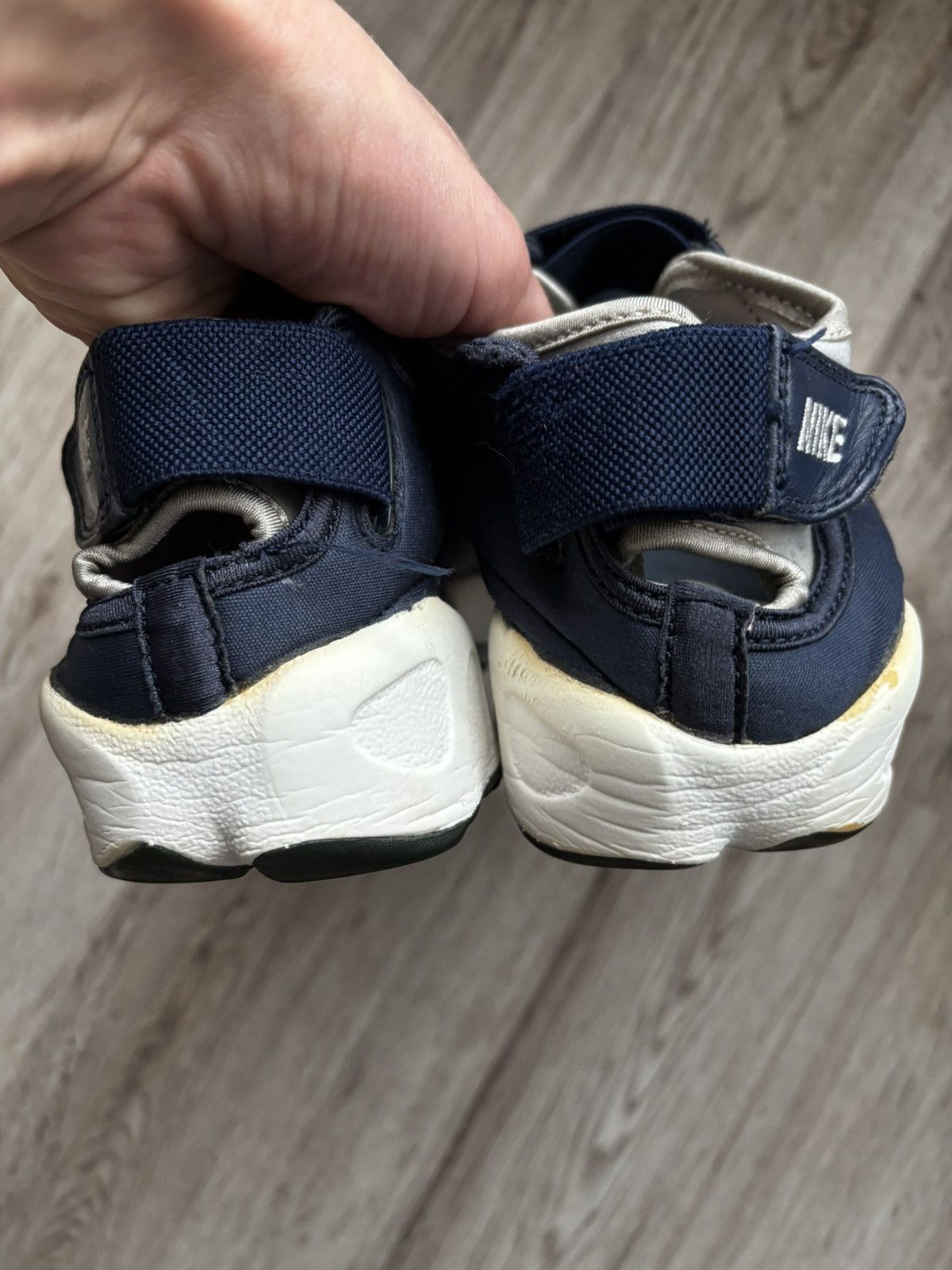 Nike Nike Air Rift Trainers Sandals Shoes Navy Blue 2006 US 10 Size US 10 / EU 43 - 15 Thumbnail