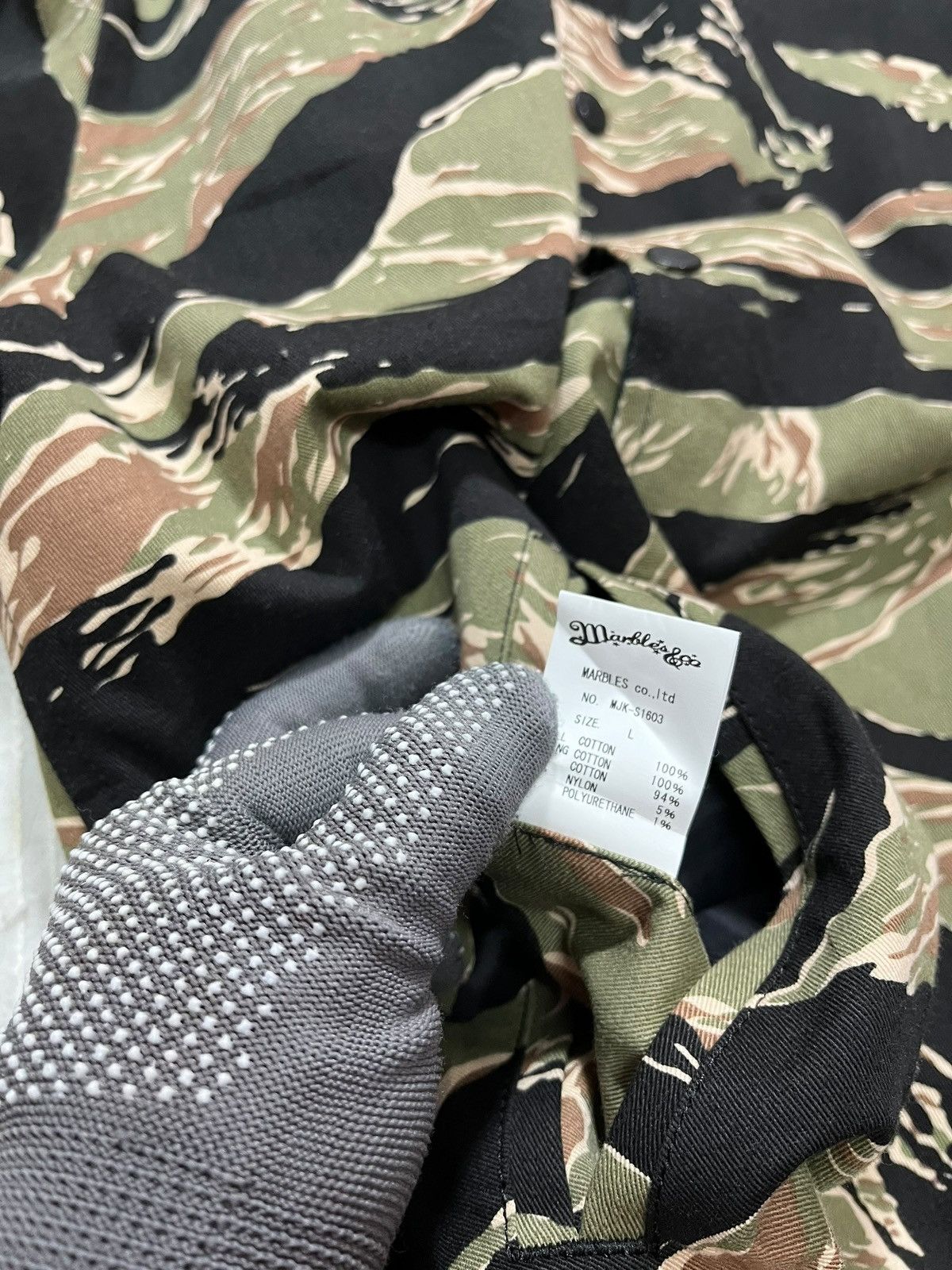 Other MARBLES & CO REVERSIBLE JAPANESE BRAND TIGER STRIPE JACKET Size US L / EU 52-54 / 3 - 7 Thumbnail