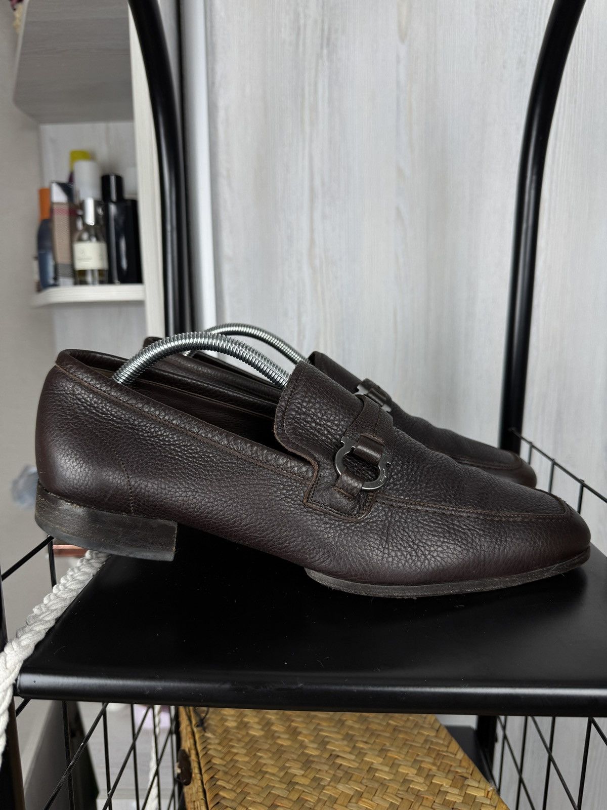 Salvatore Ferragamo SALVATORE FERRAGAMO MENS SIGNATURE LEATHER TAN LOAFERS Size US 11 / EU 44 - 1 Thumbnail