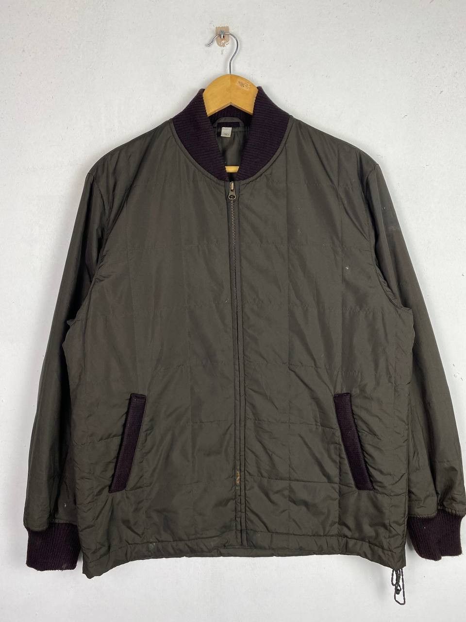 Japanese Brand vintage uniqlo thin puffer quilted jacket nice design Size US M / EU 48-50 / 2 - 1 Thumbnail