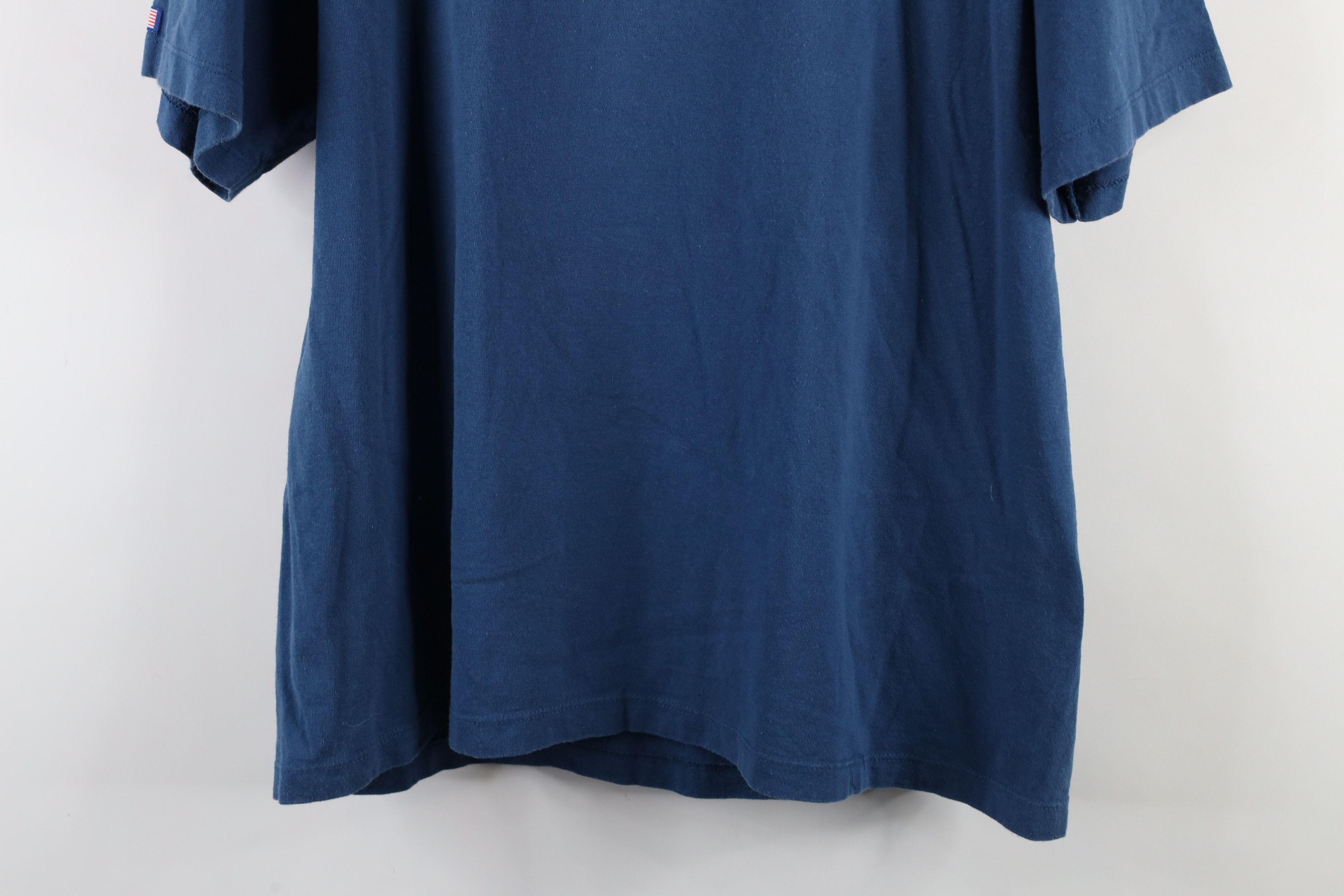 Vintage Vintage 90s Out USS Yorktown Eagle Military Ship T-Shirt USA Size US XL / EU 56 / 4 - 13 Thumbnail