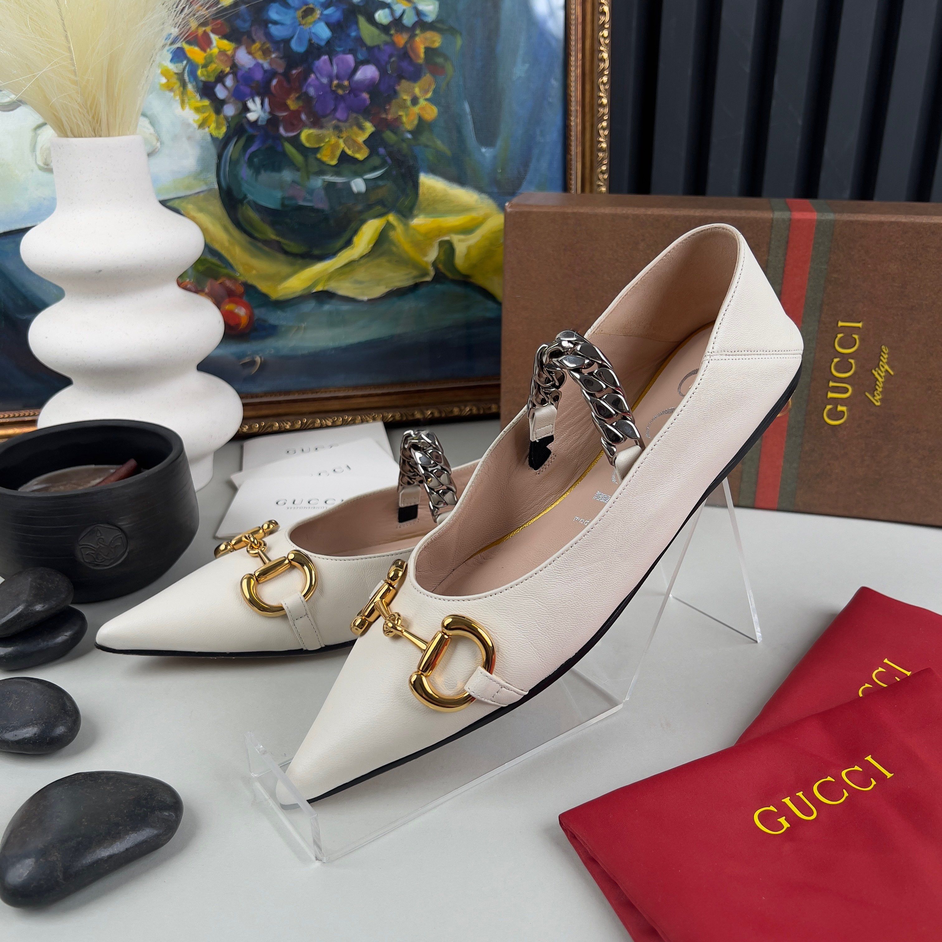 Gucci Deva White Leather Horsebit Silver Chain Ballets Size US 7.5 / IT 37.5 - 2 Thumbnail