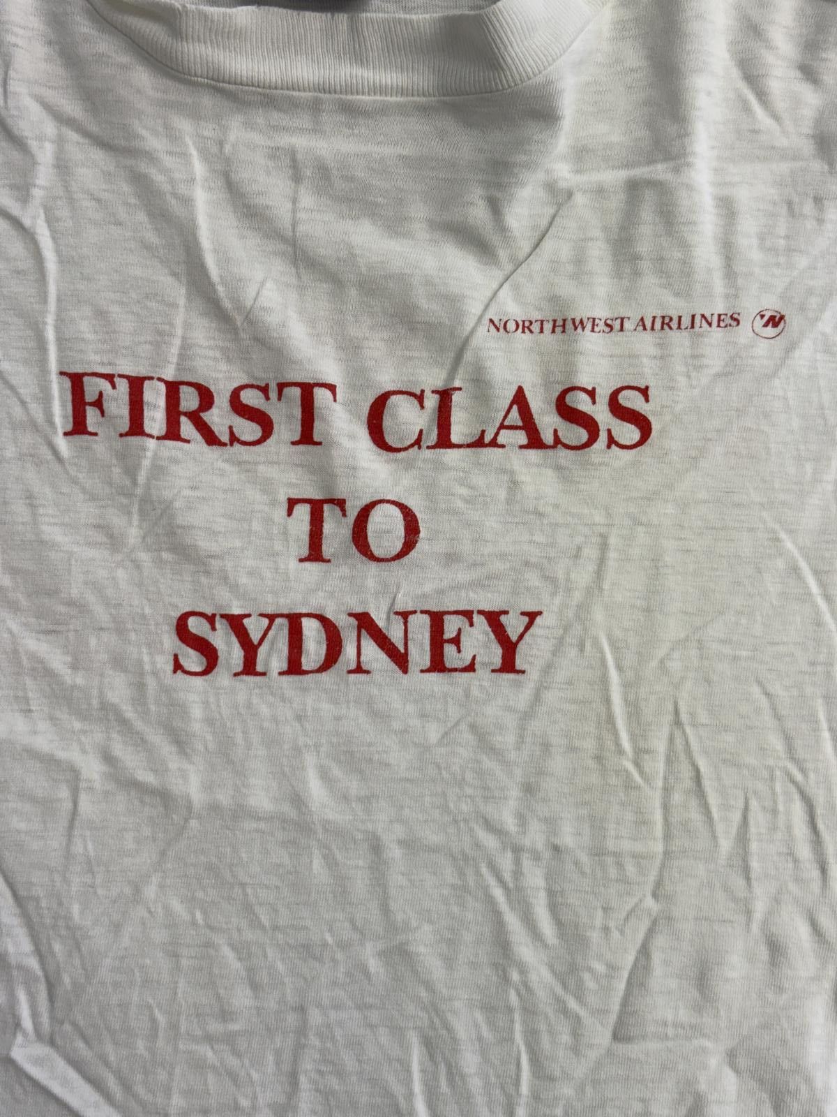 Designer VTG Northwest Airlines T-shirt First Class to Sydney XL Size US XL / EU 56 / 4 - 4 Thumbnail