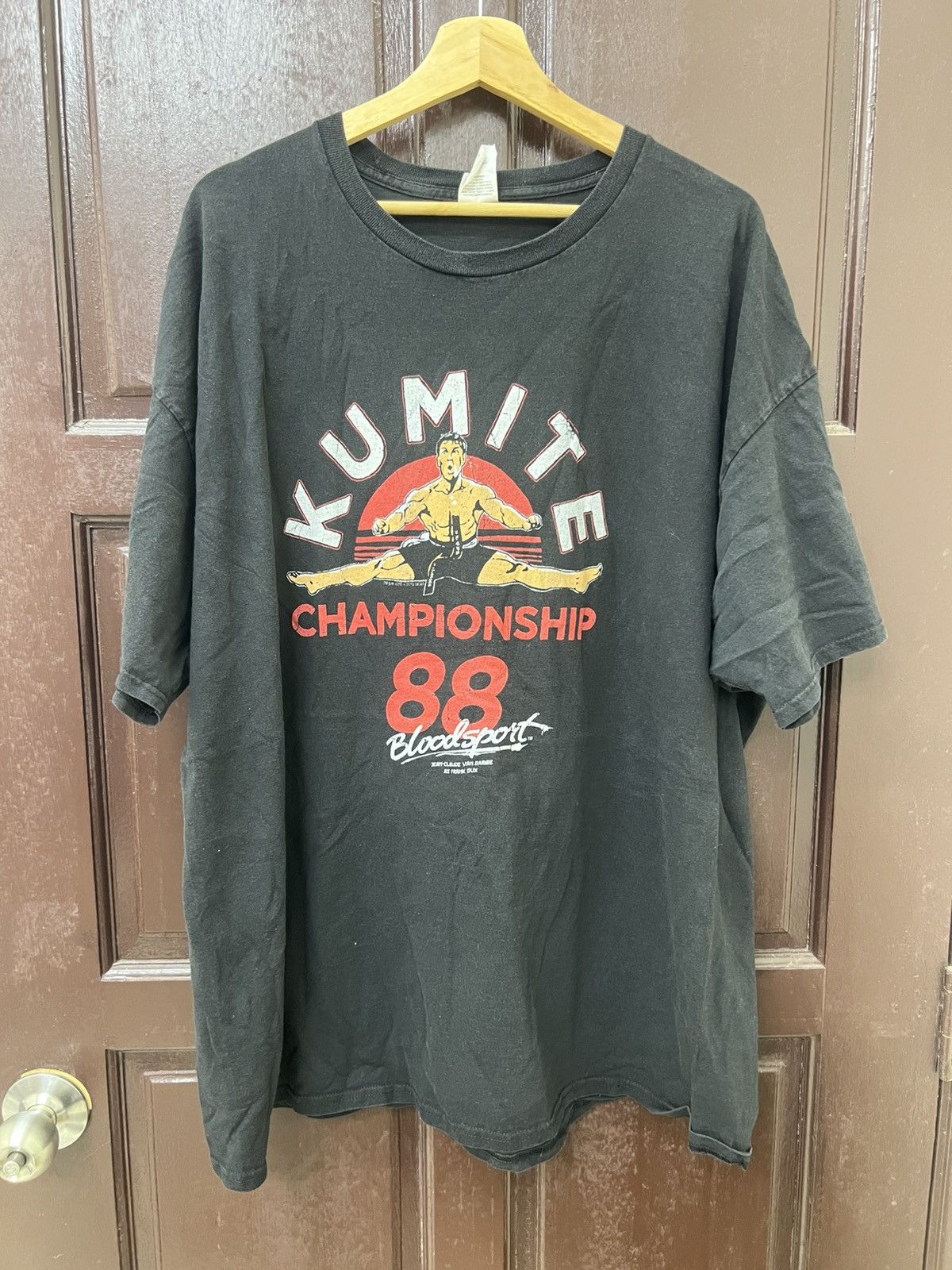 Vintage Vintage Kumite Bloodsport Movie Tee Size US XXL / EU 58 / 5 - 1 Thumbnail