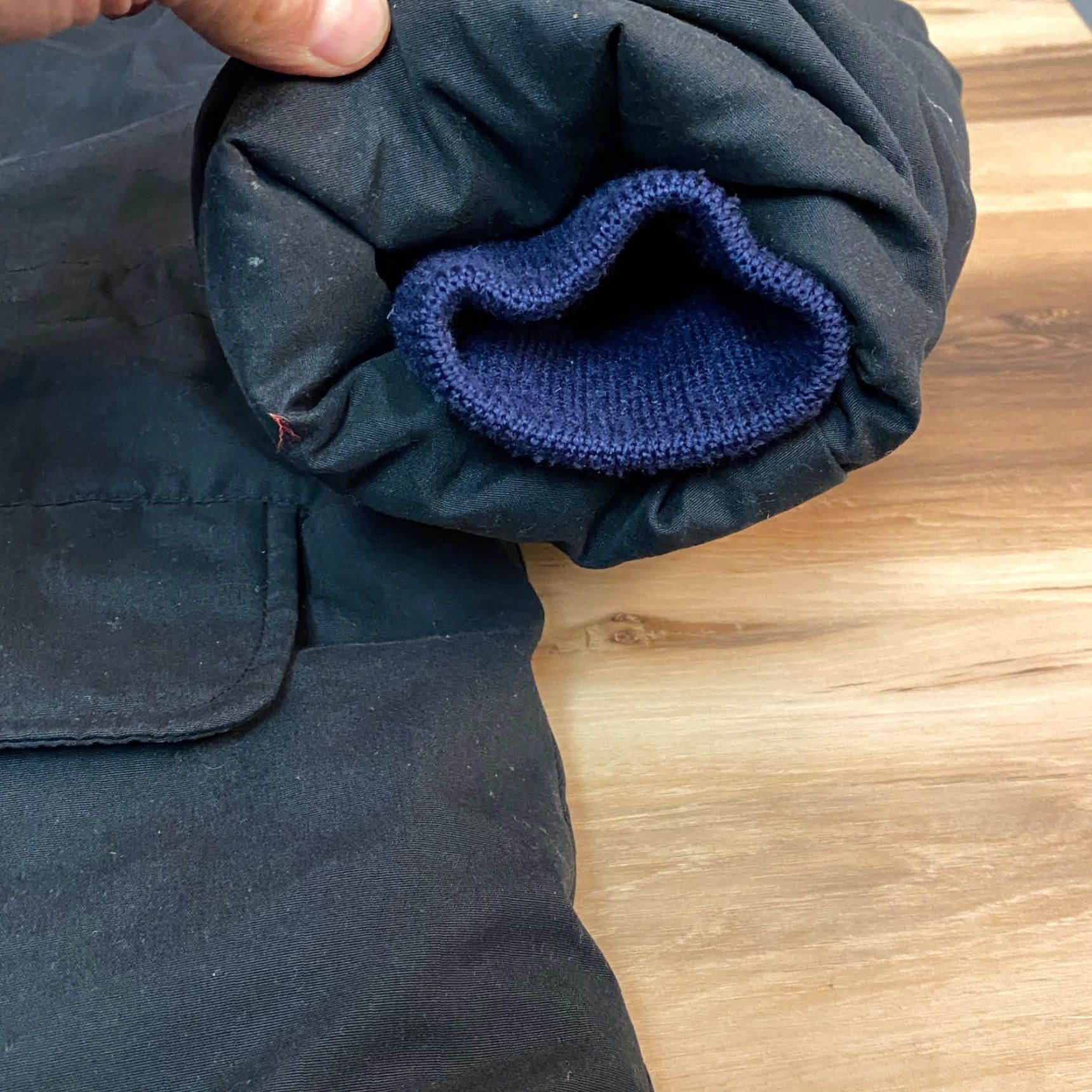 Eddie Bauer VINTAGE Eddie Bauer Parka Coat Mens L Black Goose Down Heavy Winter Coat Full Zip Snap Drawstring Pockets 90s Outdoor Utility Size US L / EU 52-54 / 3 - 6 Thumbnail