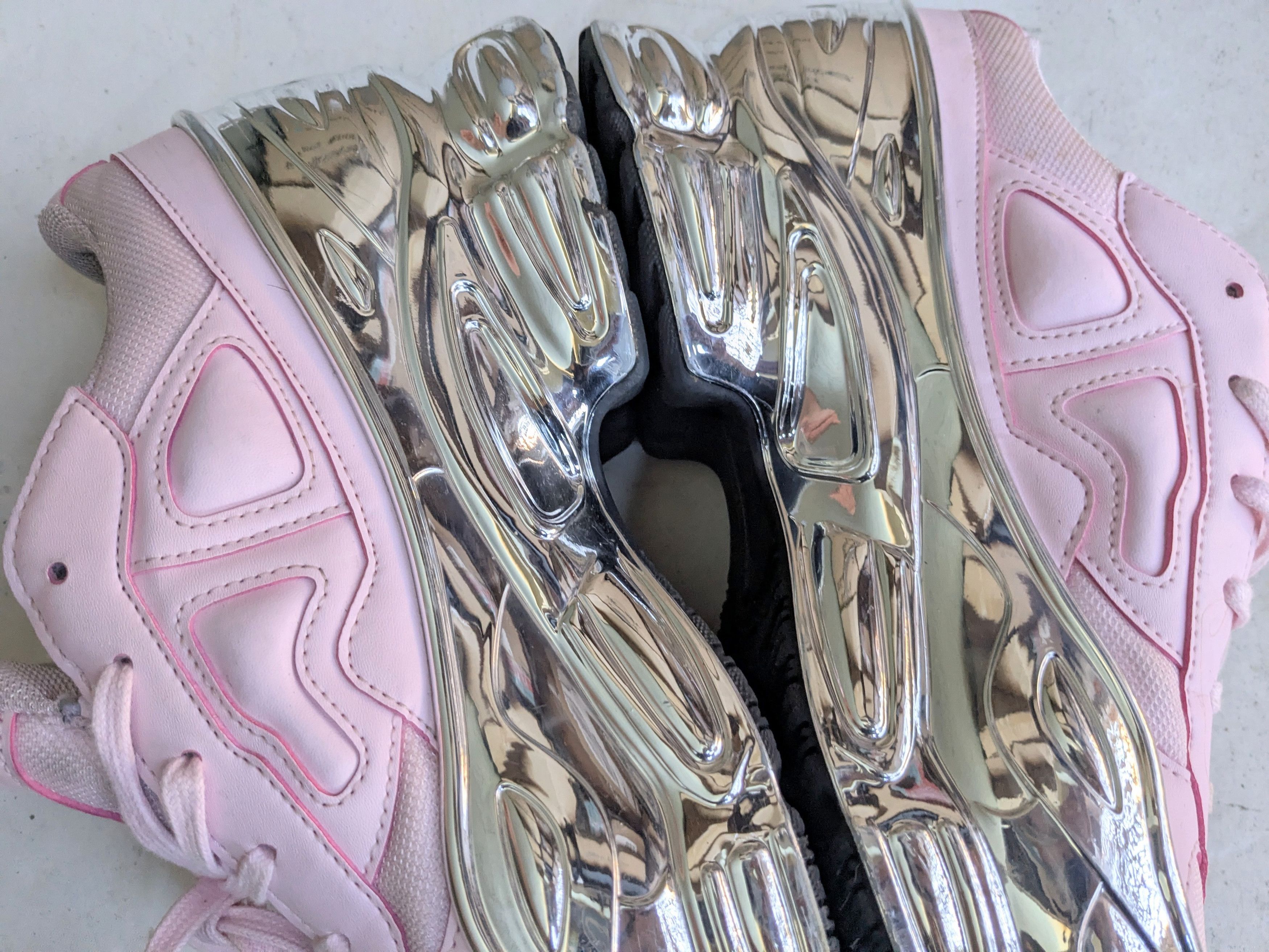Adidas × Raf Simons Adidas Ozweego Mirrored Pink 11 Silver Chrome Size US 11 / EU 44 - 12 Thumbnail