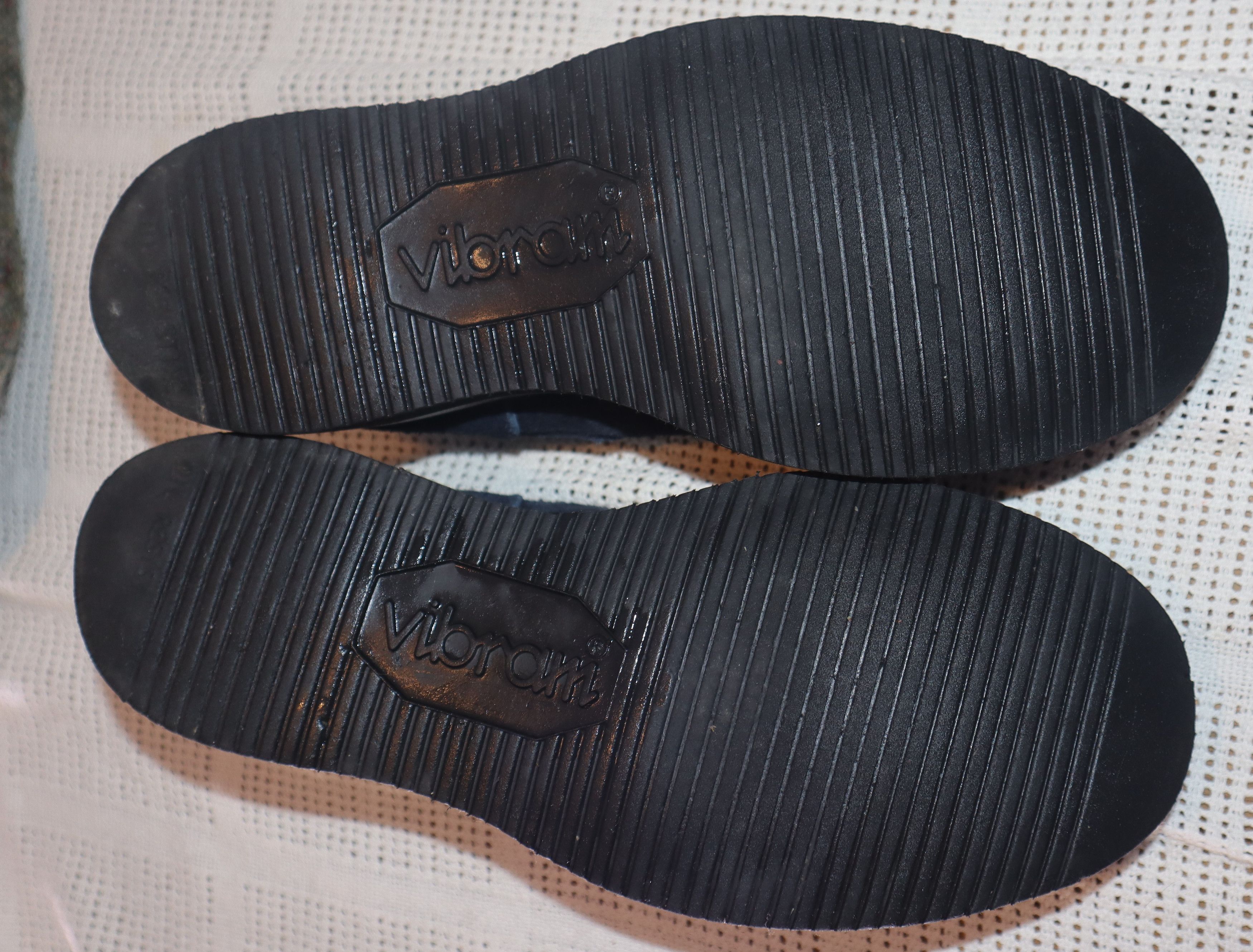 zerrows navy glove suede slip ons 9 EE wide Size US 9 / EU 42 - 13 Thumbnail