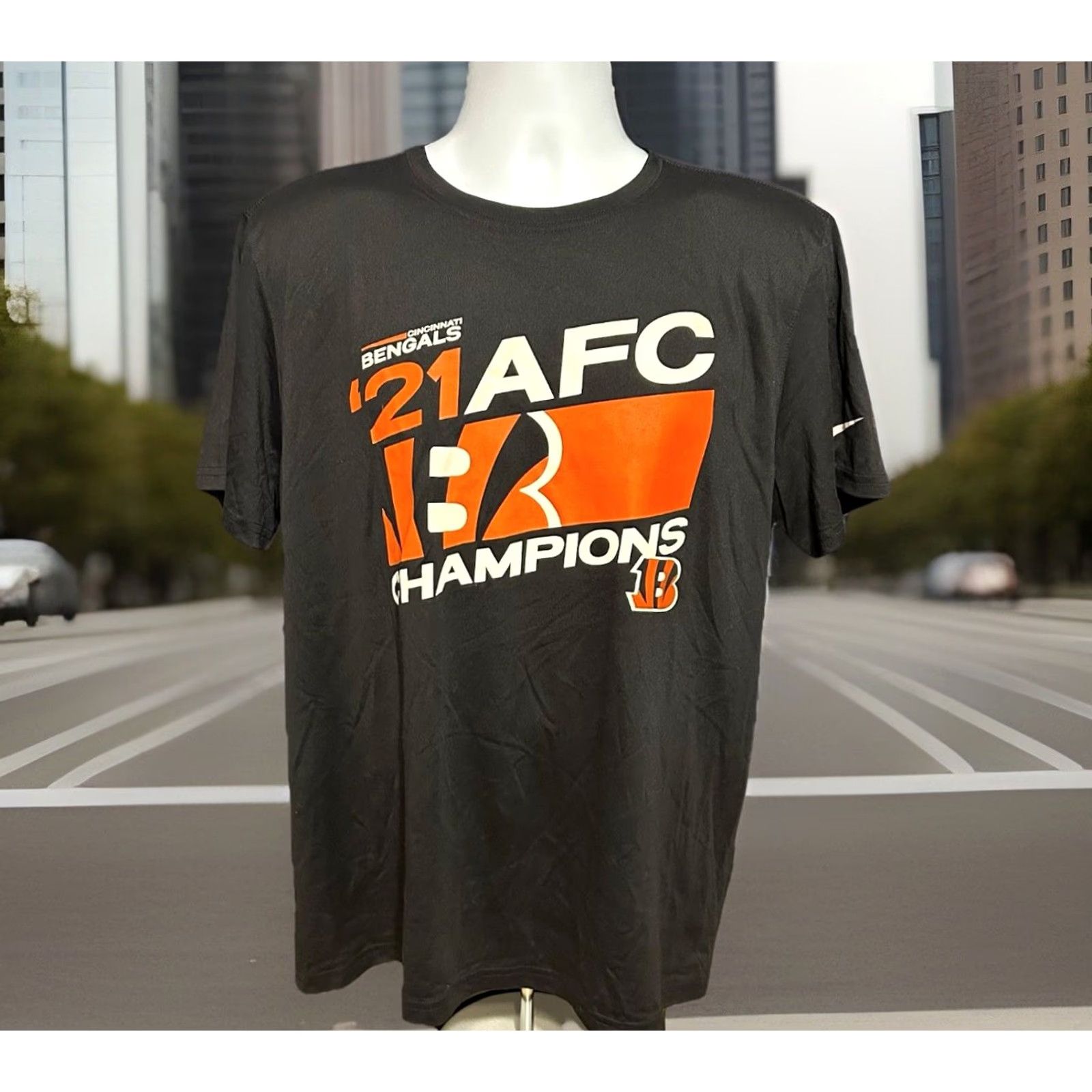 Nike VINTAGE Cincinnati Bengals 2021 AFL Champs Nike Shirt Men XL Black Short Sleeve NWT New Size US XL / EU 56 / 4 - 7 Thumbnail