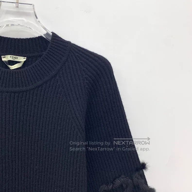Fendi Fendi Black mink fur cuff wool round neck mid-sleeve knitt Size XS / US 0-2 / IT 36-38 - 3 Thumbnail