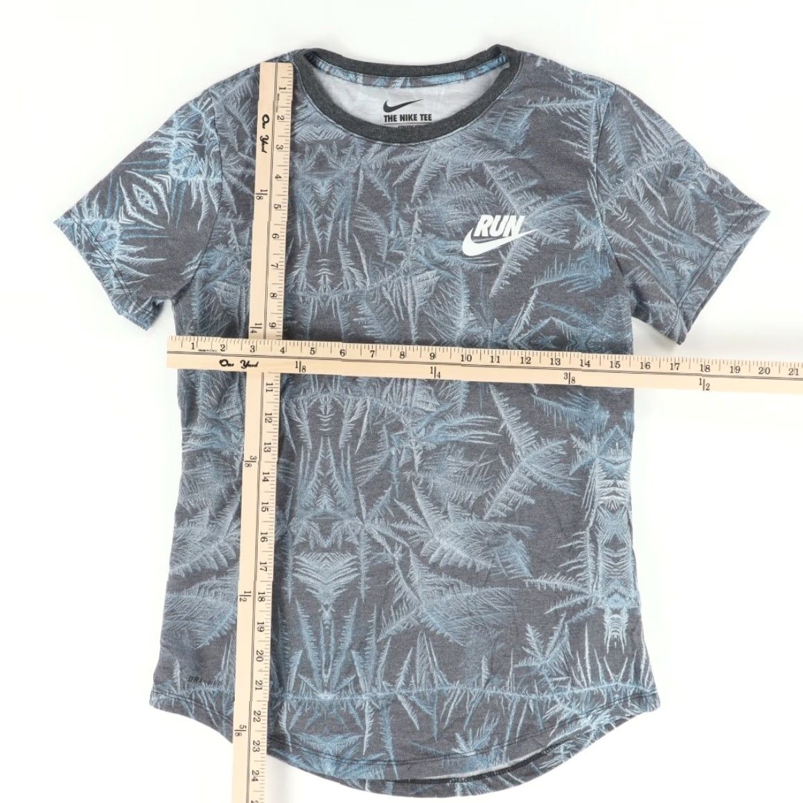 Nike Nike Run Evergreen Leaf All Over Print T-Shirt Women's M Size M / US 6-8 / IT 42-44 - 3 Thumbnail